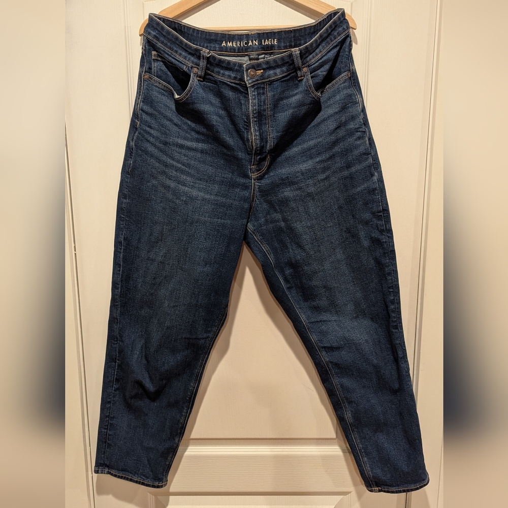 American Eagle Mom Jeans